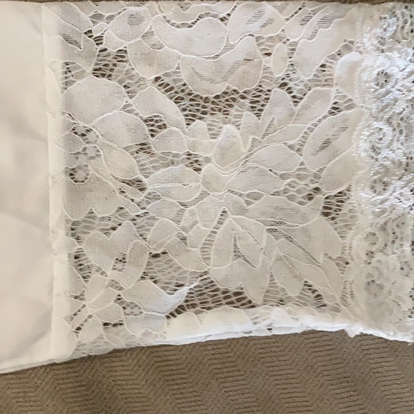 Unique design blouse - Picture 4 of 5